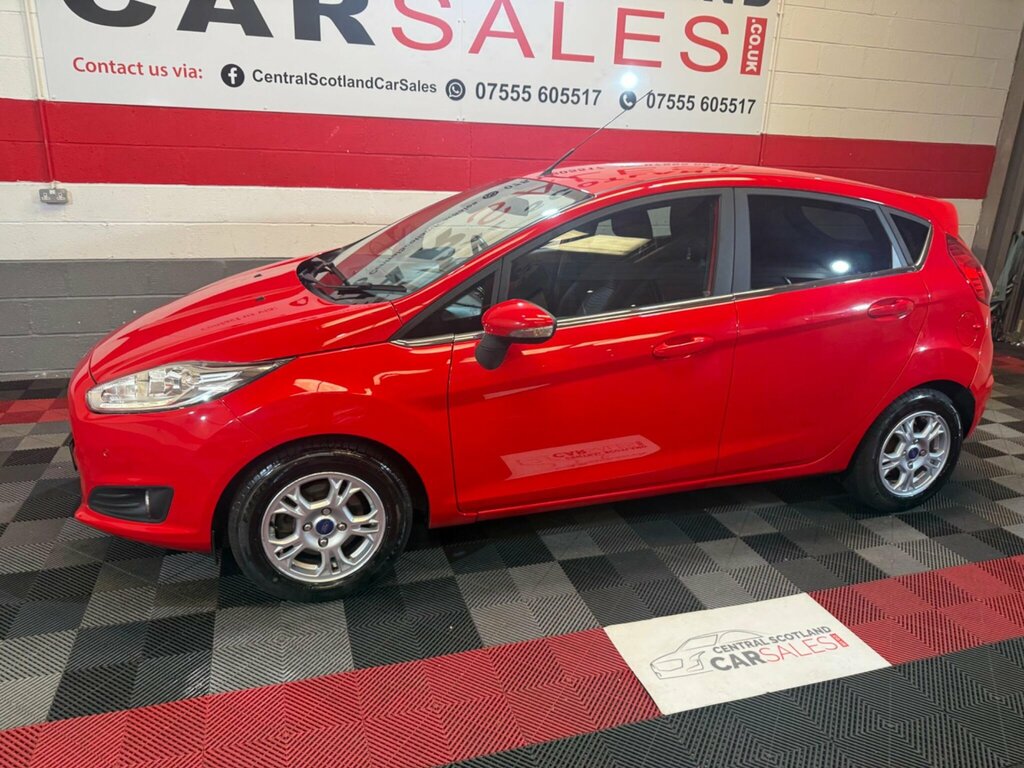 Ford Fiesta 1.6 Tdci Econetic Titanium Euro 5 Ss Red #2