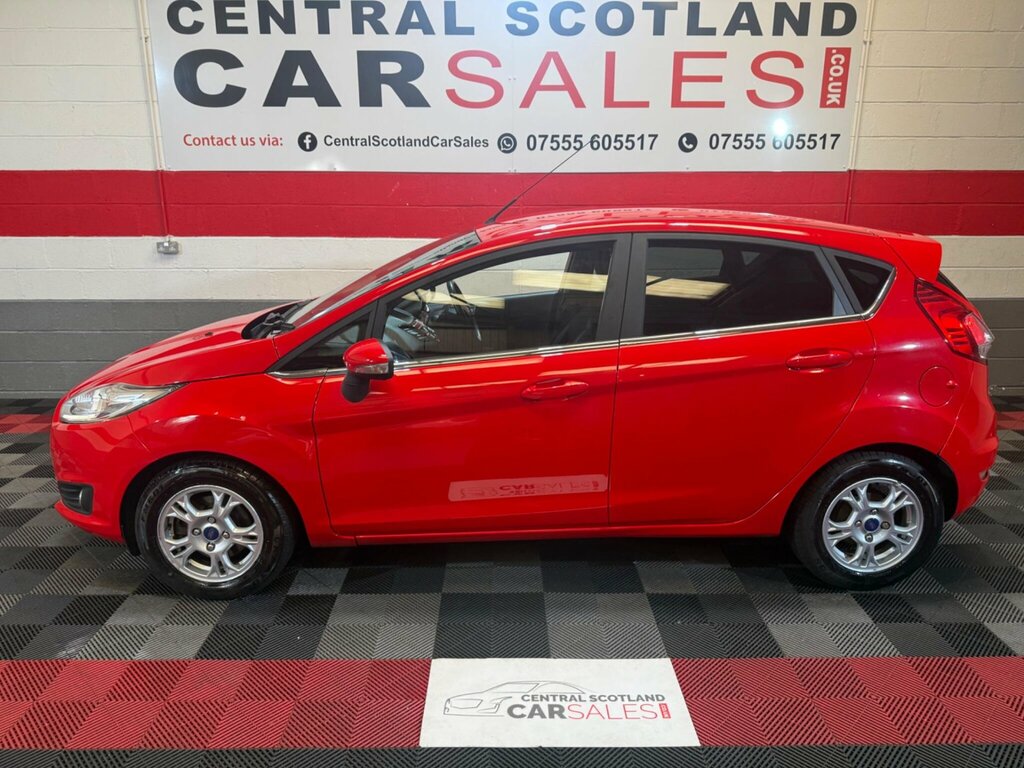 Ford Fiesta 1.6 Tdci Econetic Titanium Euro 5 Ss Red #3