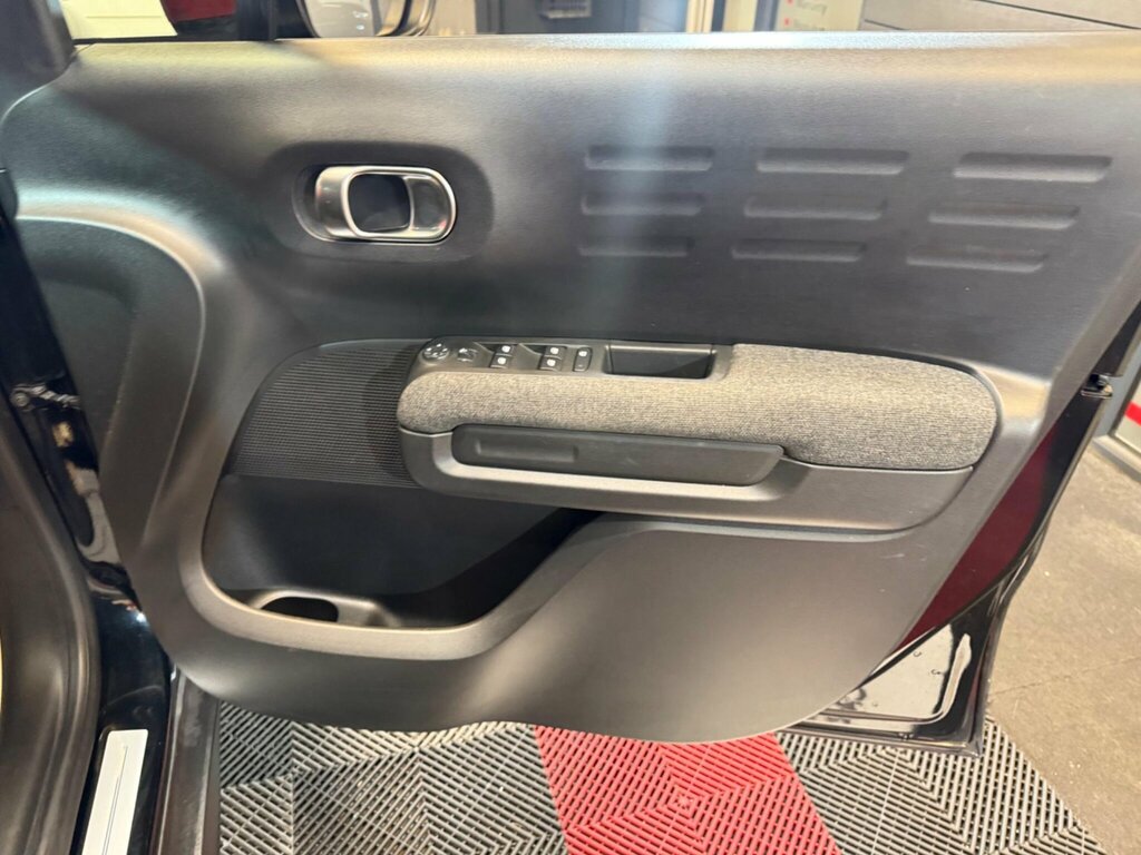 Citroen C3 Aircross 1.2 Puretech Shine Plus Euro 6 Ss Black #33