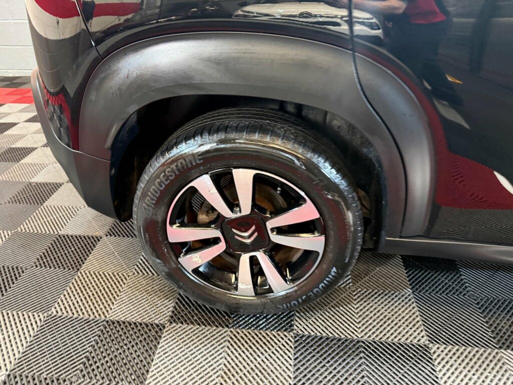 Citroen C3 Aircross 1.2 Puretech Shine Plus Euro 6 Ss Black #37