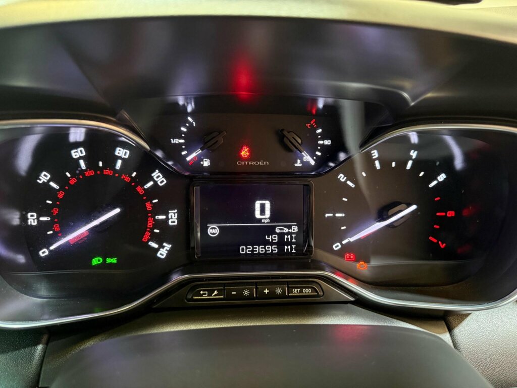 Citroen C3 Aircross 1.2 Puretech Shine Plus Euro 6 Ss Black #49