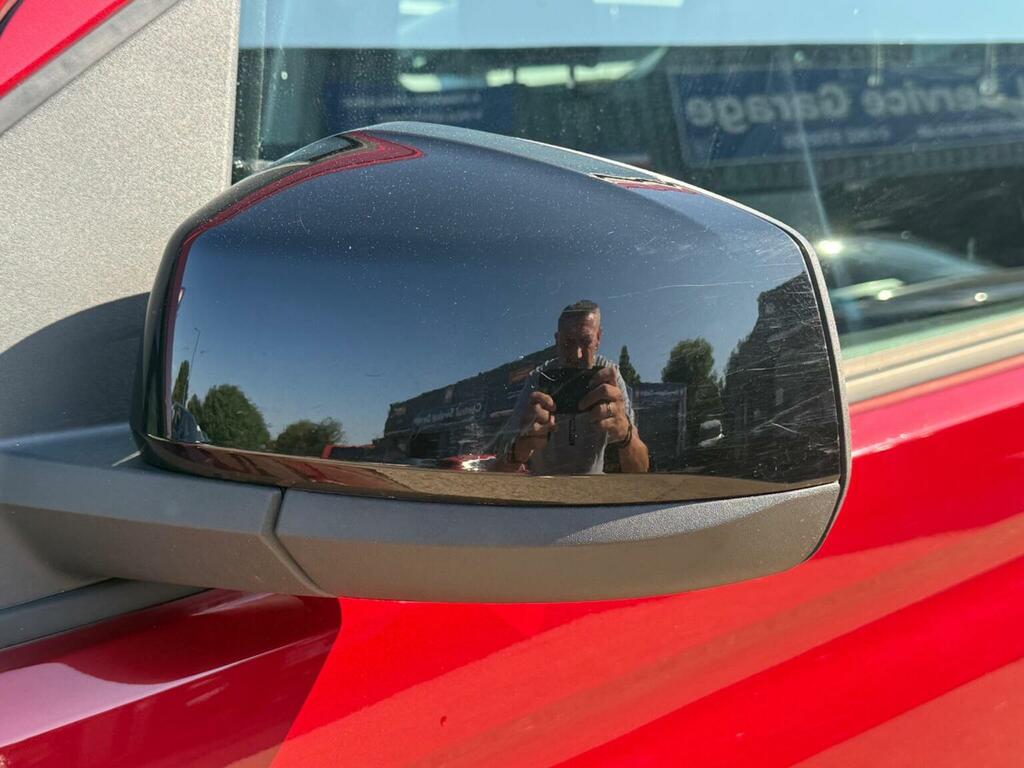 Ford Grand Tourneo Connect 2.0 Ecoblue Active Dct Euro 6 Ss Red #6