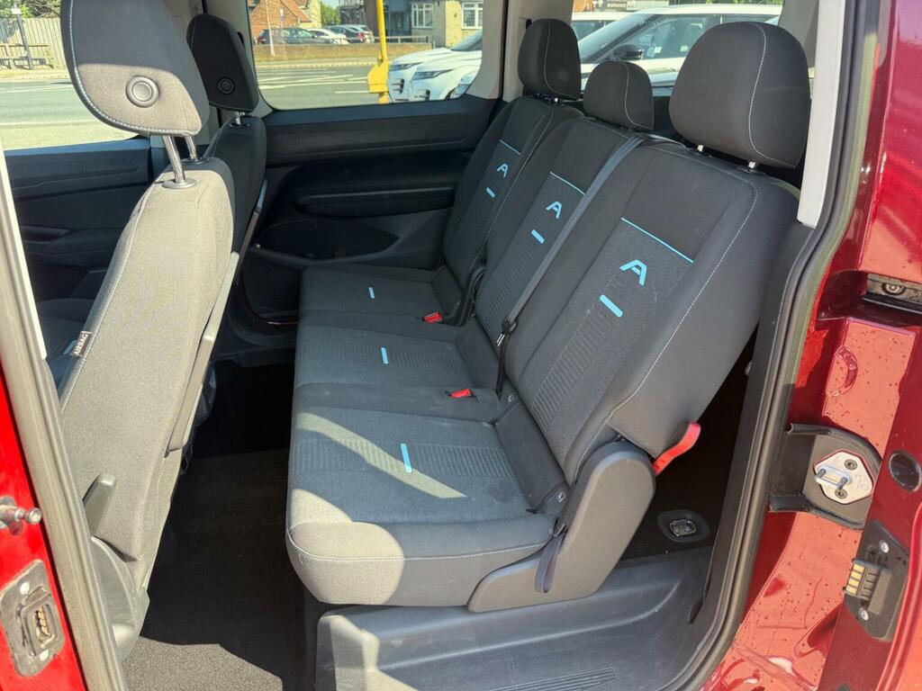 Ford Grand Tourneo Connect 2.0 Ecoblue Active Mpv Dct Euro 6 Ss Blue #8