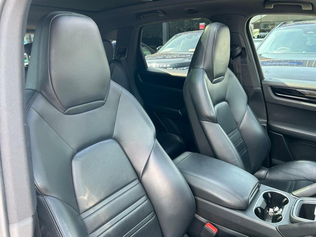Porsche Cayenne 3.0T V6 Tiptronics 4Wd Euro 6 Ss RE18ZHB White #6