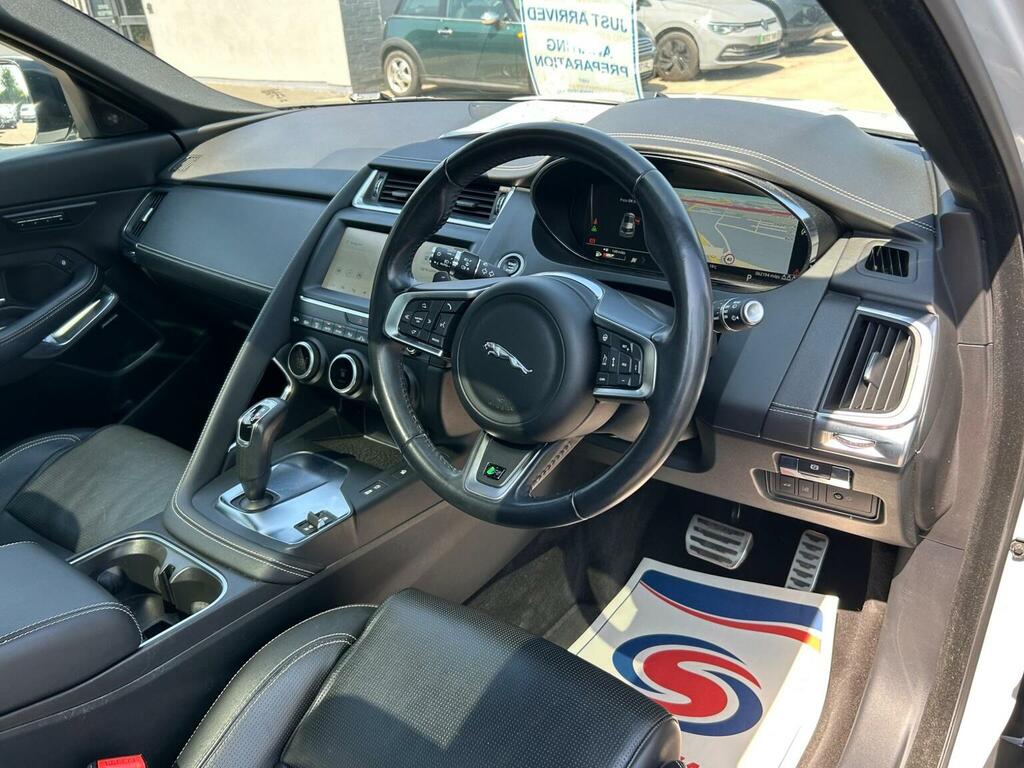 Jaguar E-Pace 2.0 D180 R-dynamic Hse Awd Euro 6 Ss White #4