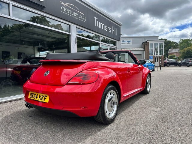Volkswagen Beetle Convertible Red #5