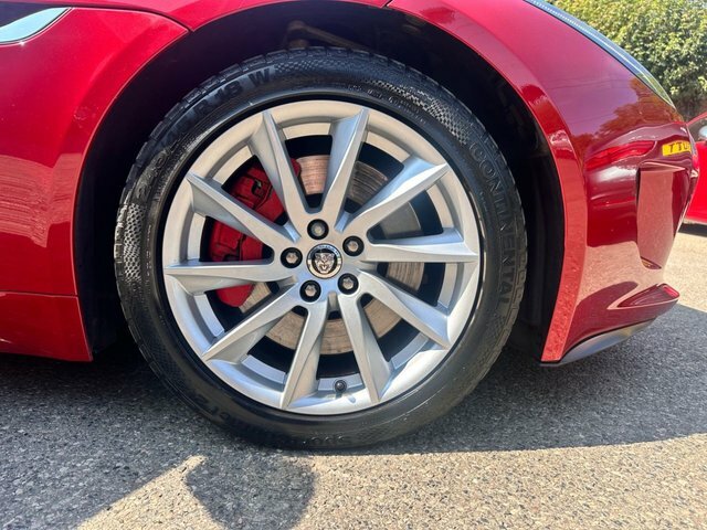 Jaguar F-Type Coupe Red #18