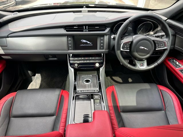Jaguar XF Prestige Red #14