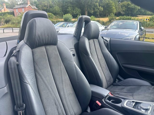 Audi TT 45 Tfsi Quattro S Line S Tronic Tech Pack Red #17