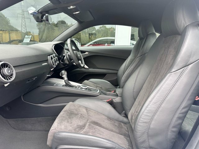 Audi TT 40 Tfsi Black Edition S Tronic Grey #11