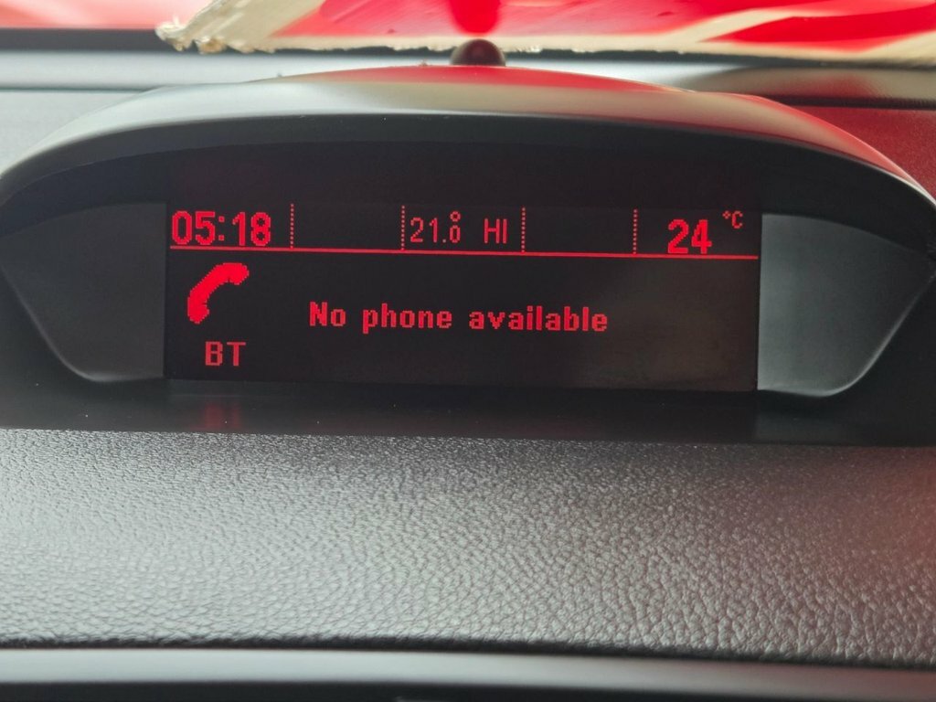 Vauxhall Mokka 1.6L Exclusiv Black #3