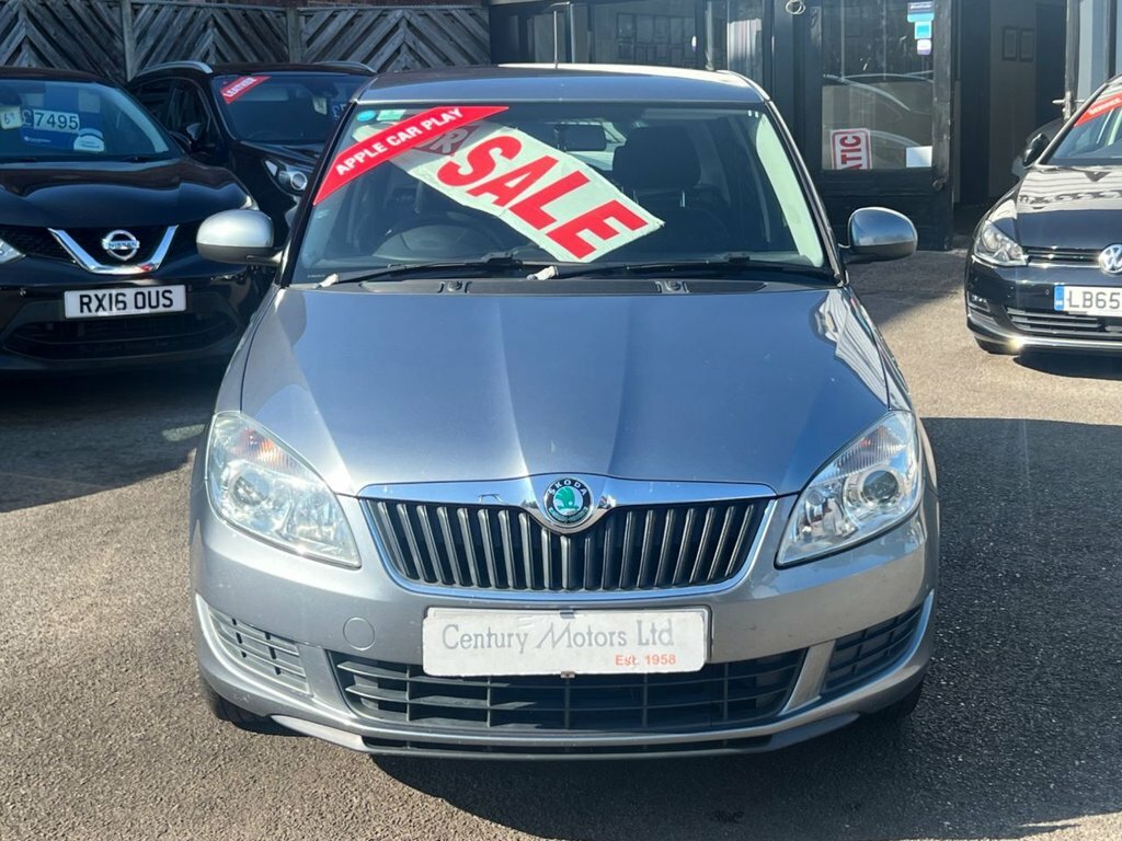 Skoda Fabia Hatchback White #7