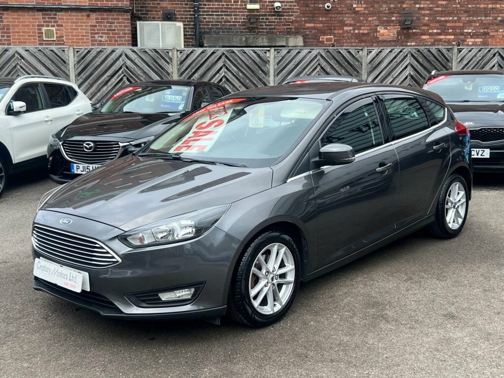Ford Focus 1L Zetec Grey