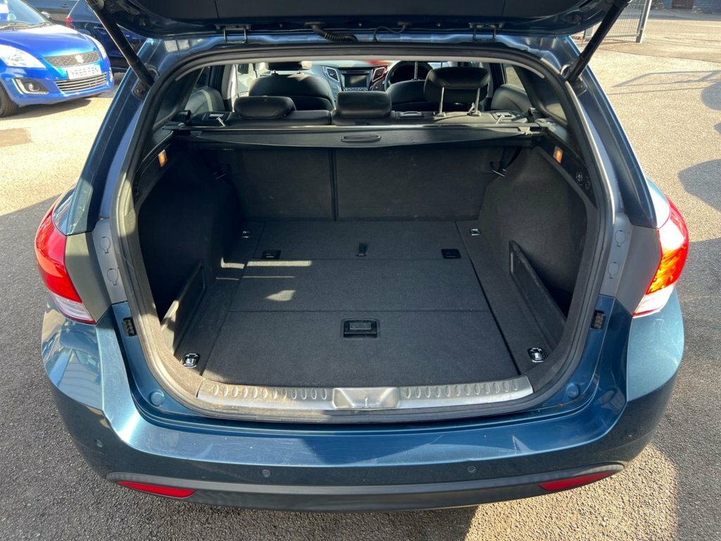 Hyundai I40 1.7L Premium Se Blue #5