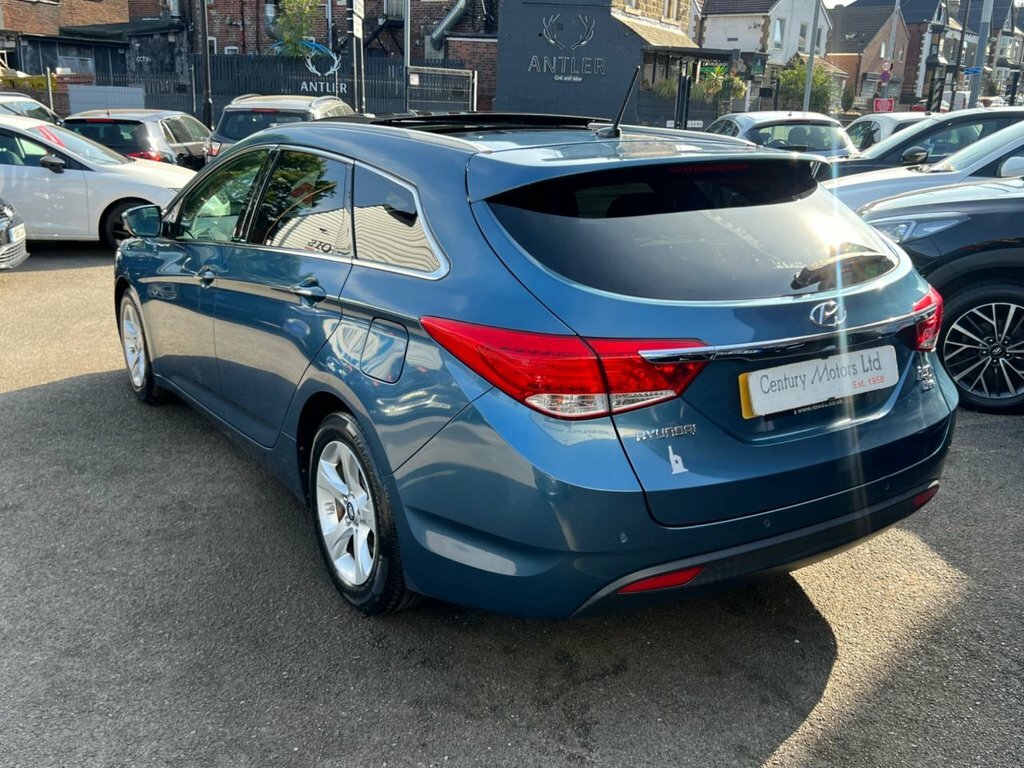 Hyundai I40 1.7L Premium Se Blue #4