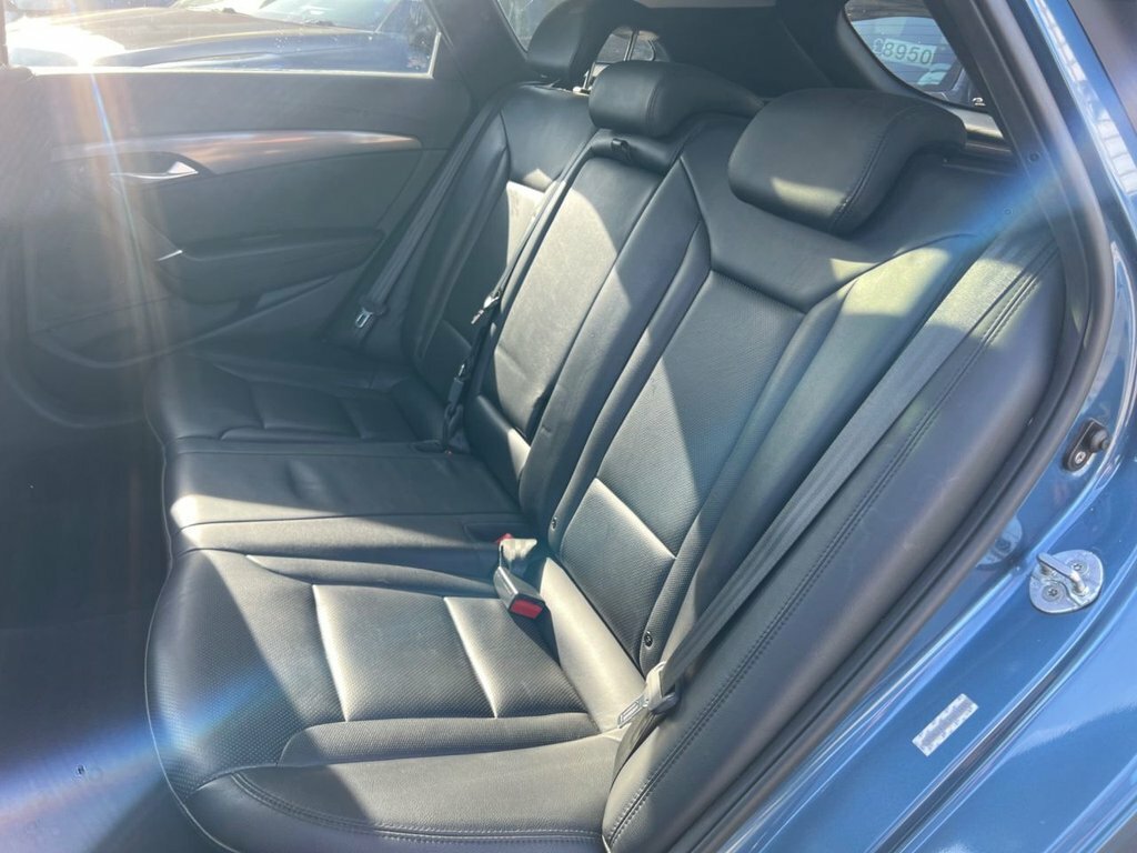 Hyundai I40 I40 Active Blue Drive Crdi Silver #31