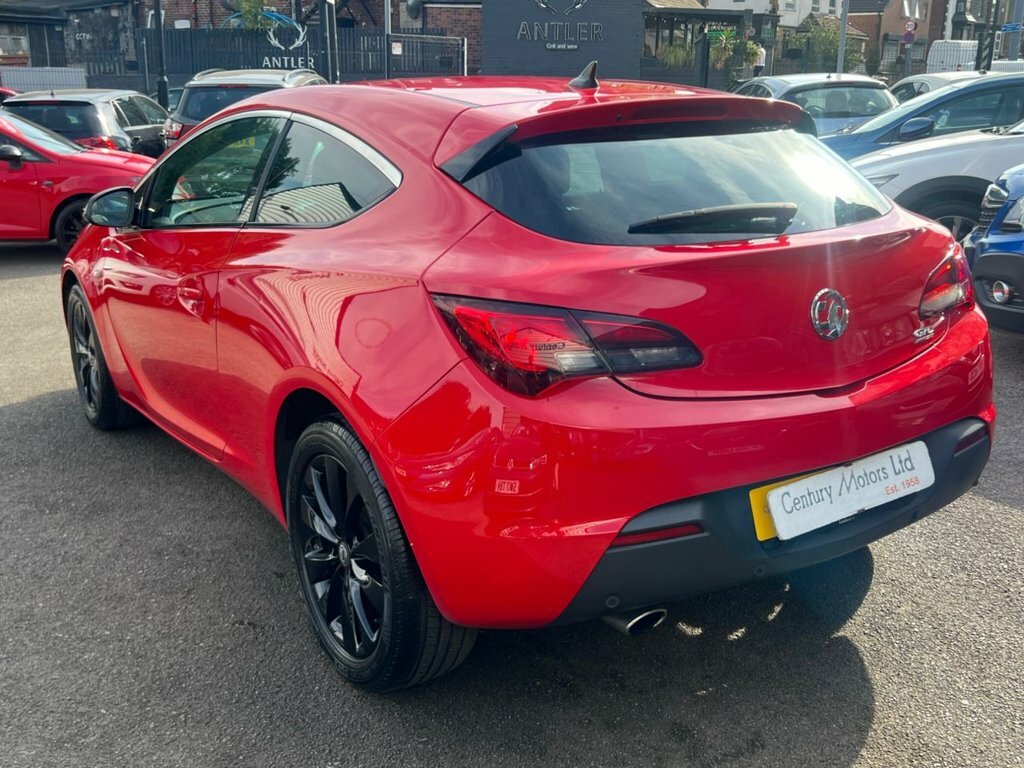 Vauxhall Astra GTC 2L Sri Red #4