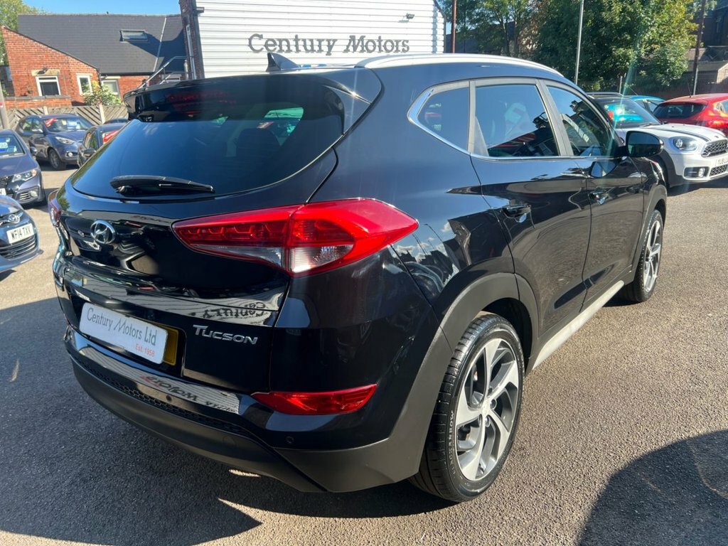 Hyundai Tucson 1.7L Premium Black #6