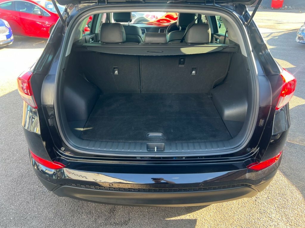 Hyundai Tucson 1.7L Premium Black #5