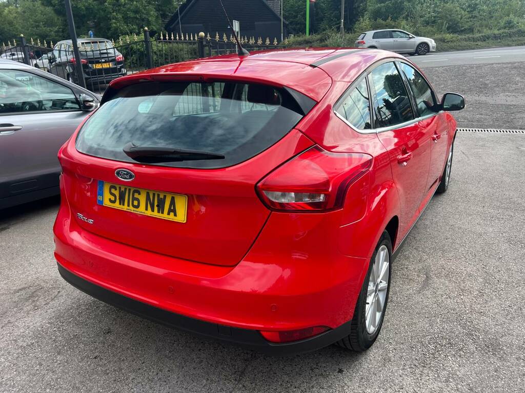 Ford Focus 1.5 Tdci 120 Titanium Red #6