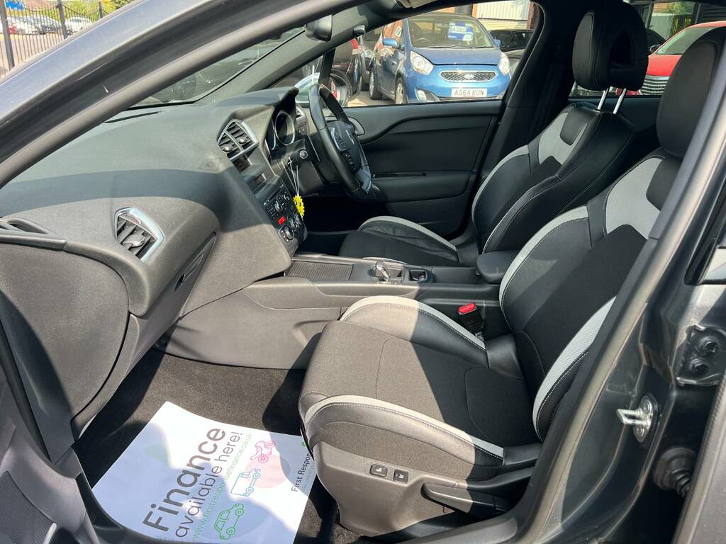 Citroen DS4 Hdi Dstyle 134 Purple #14