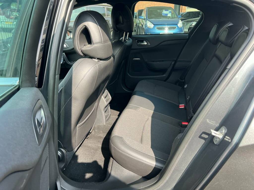 Citroen DS4 Hdi Dstyle 134 Purple #13