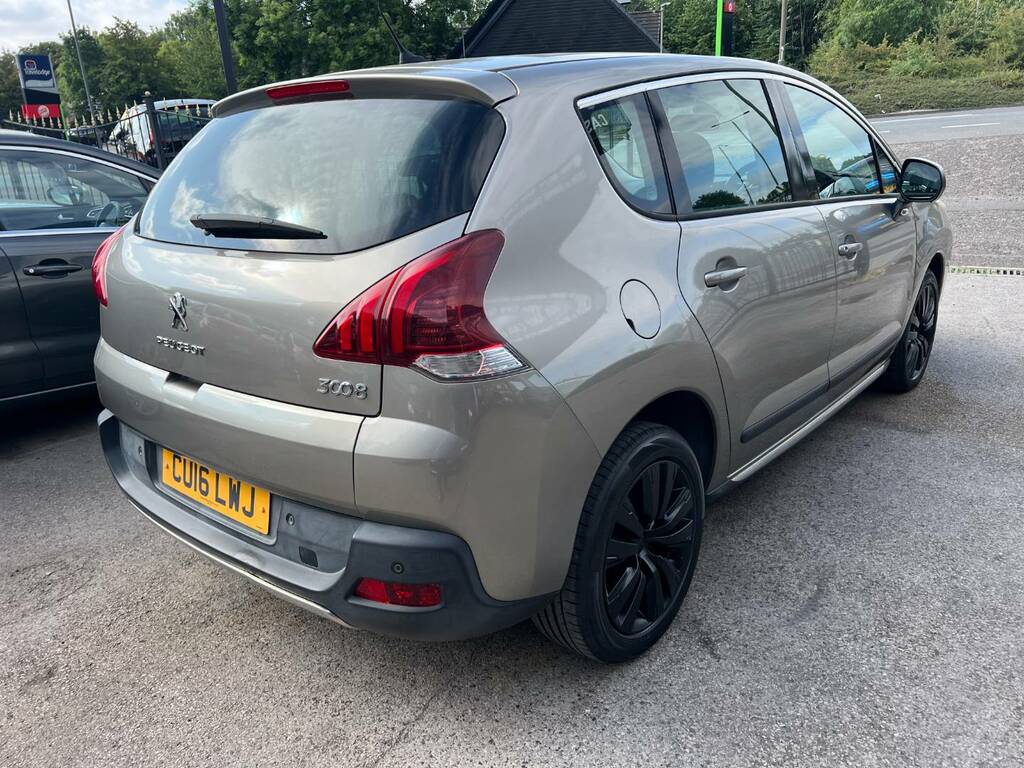 Peugeot 3008 1600 Hdi Gold #4
