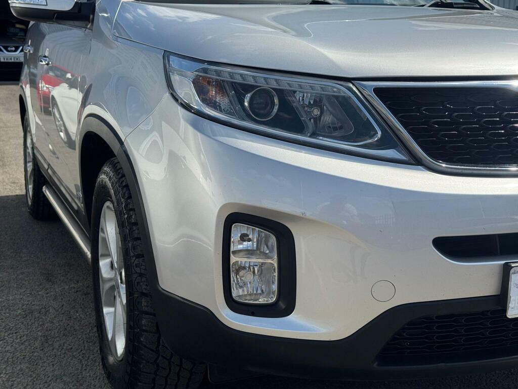 Kia Sorento 2.2 Crdi Kx-4 Station Wagon Black #9