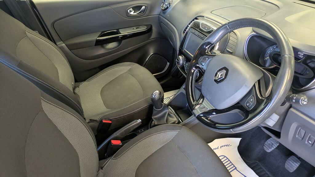 Renault Captur Blue #33