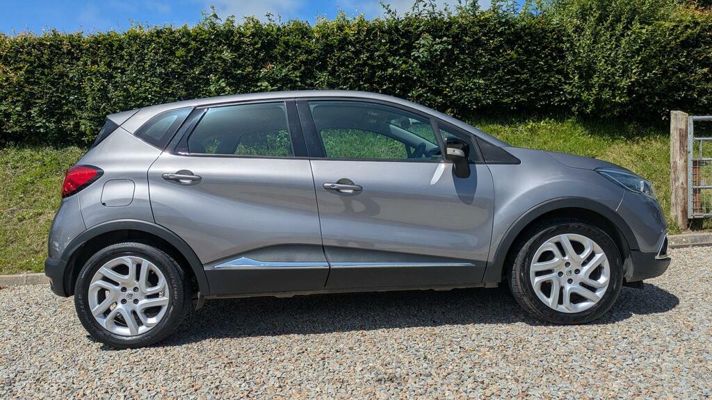 Renault Captur Dynamique Nav HY65PHV Grey #2