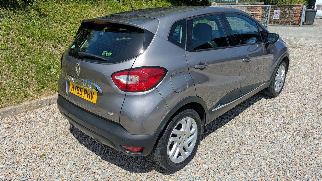 Renault Captur Blue #16