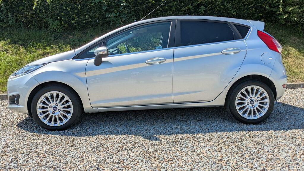 Ford Fiesta Titanium PK64BGE Silver #3