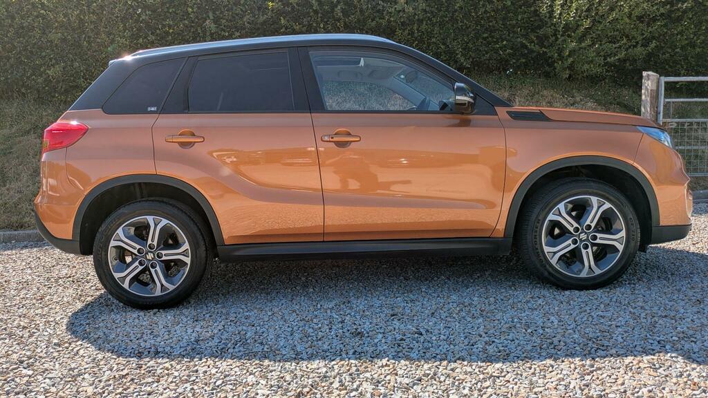 Suzuki Vitara Sz5 Orange #2