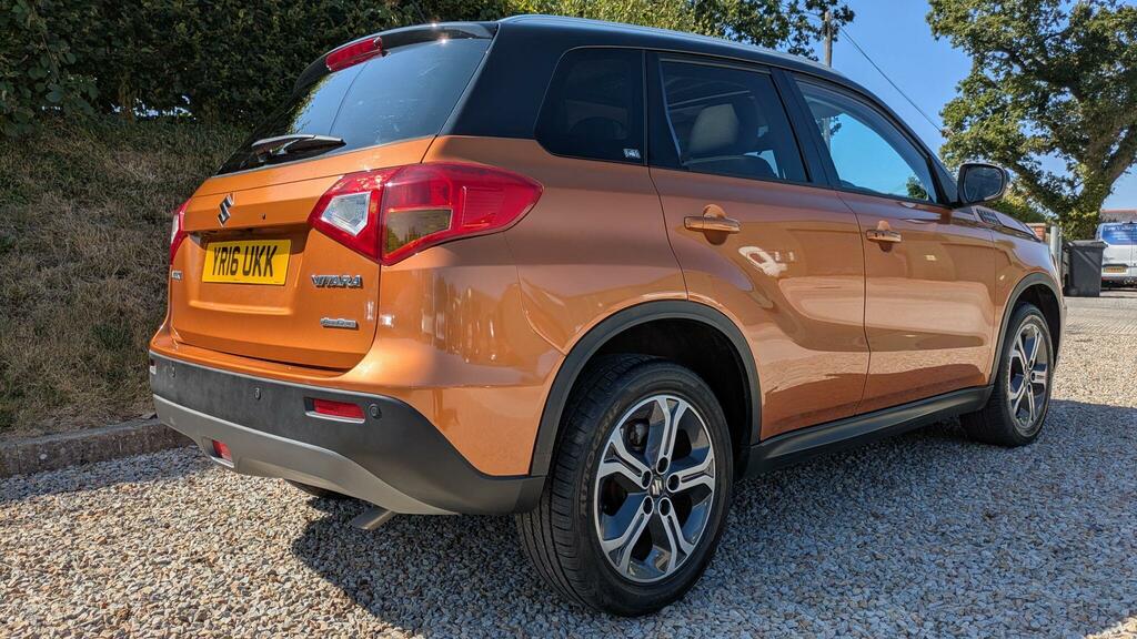 Suzuki Vitara Sz5 Orange #3