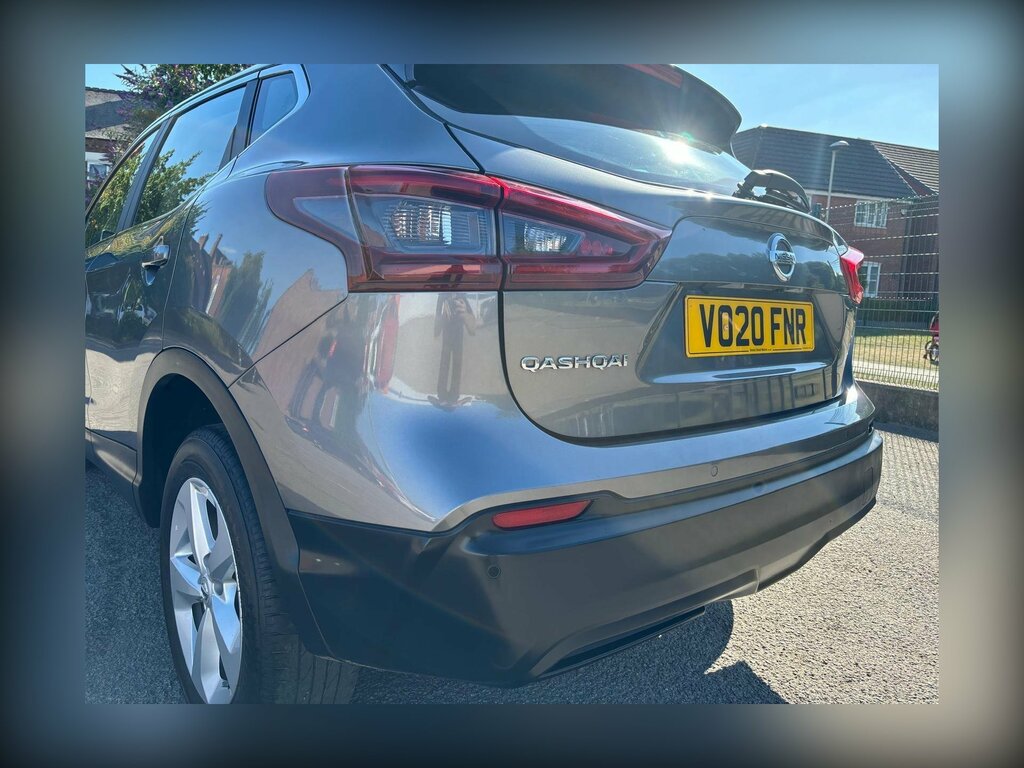 Nissan Qashqai 1.3 Dig-t Acenta Premium Euro 6 Ss VO20FNR Grey #6