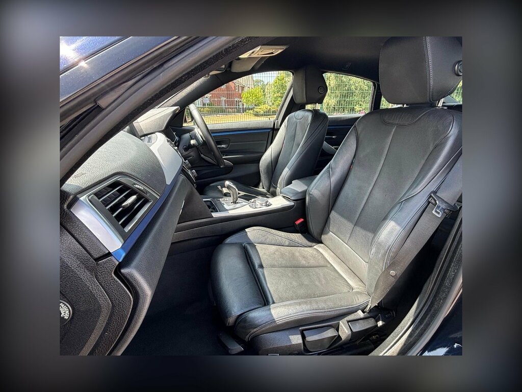 BMW 4 Series Gran Coupe 3L M Sport Black #37