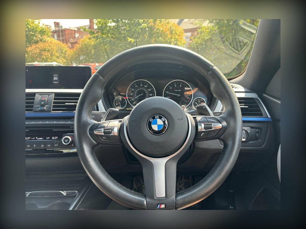 BMW 4 Series Gran Coupe 3L M Sport Black #9