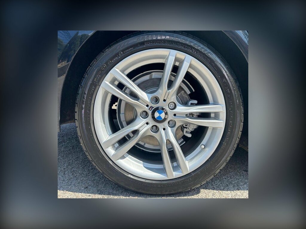 BMW 4 Series Gran Coupe 3L M Sport Black #32