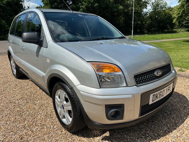Ford Fusion 1.6 Zetec Silver