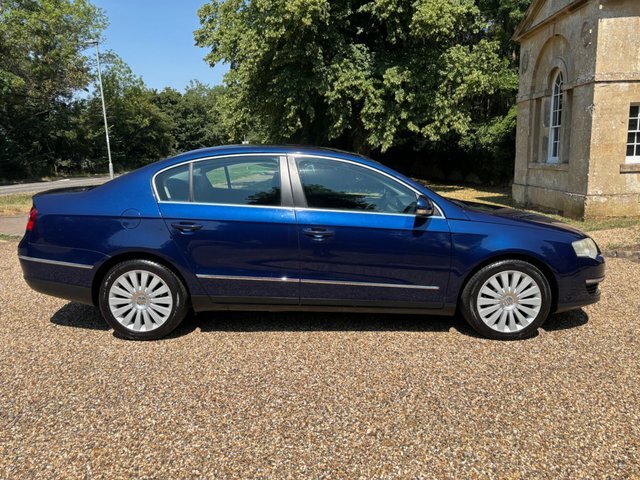 Volkswagen Passat 2.0 Tdi Highline Euro 4 Blue #2