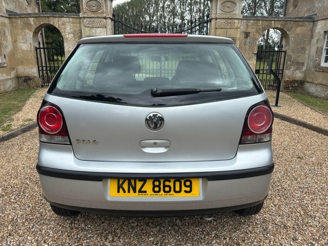 Volkswagen Polo 1.2 E Silver #4