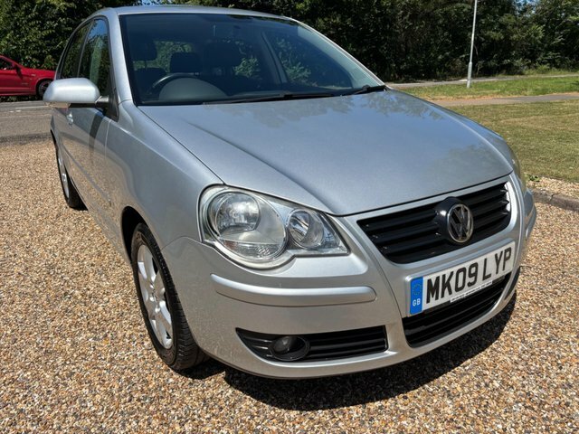 Volkswagen Polo 1.2 Match Silver
