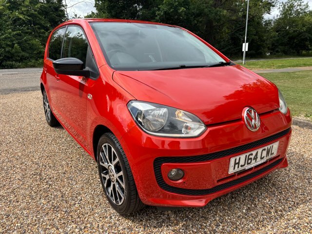 Volkswagen Up 1.0 Groove Up Euro 5 HJ64CWL Orange