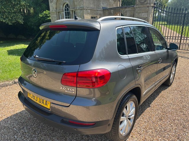 Volkswagen Tiguan 2.0 Tdi Bluemotion Tech Match 4Wd Euro 5 S S Grey #3