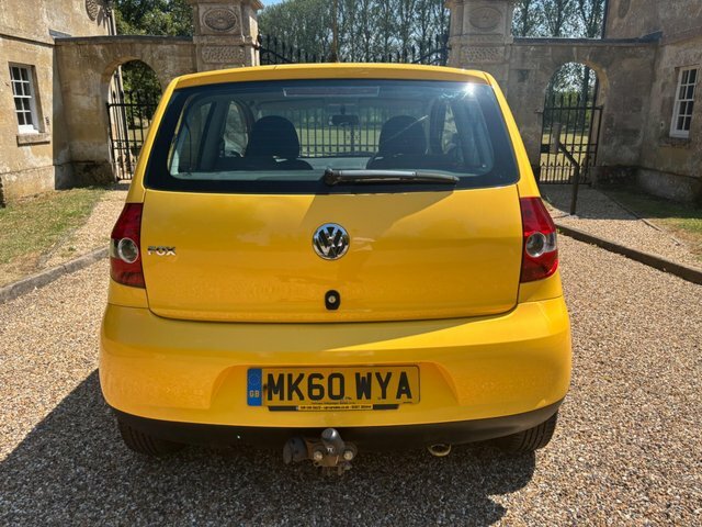 Volkswagen Fox 1.2 6V Urban Fox Euro 4 Yellow #4