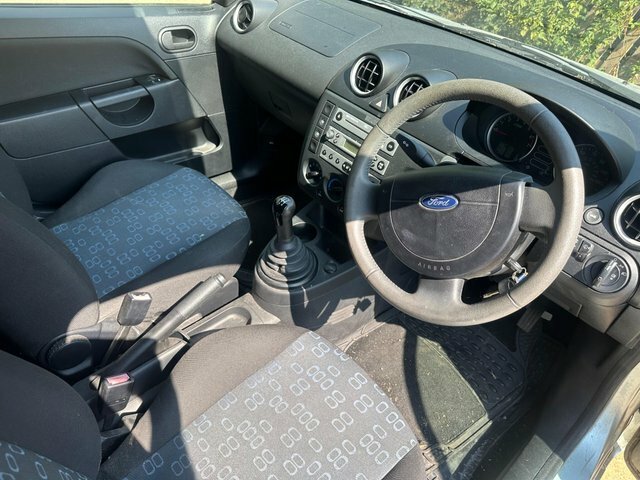 Ford Fiesta 1.4 LX A C Green #2