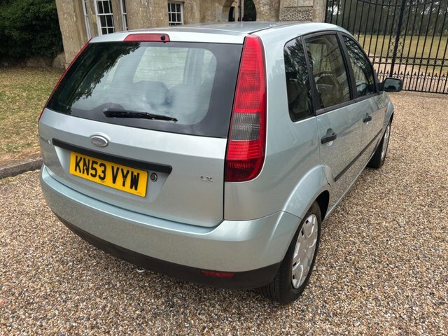 Ford Fiesta Silver #3