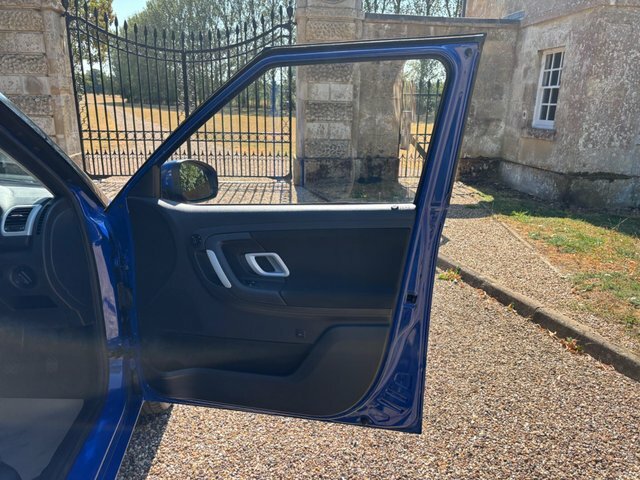 Skoda Fabia 1.6 16V 1 Tiptronic Orange #16