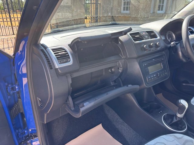 Skoda Fabia 1.6 16V 1 Tiptronic Orange #29