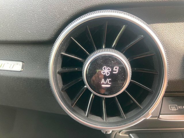Audi TT 2.0 Tfsi Sport Euro 6 Ss White #39